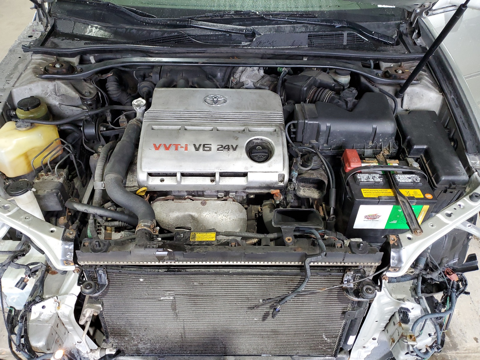 JTDBF32K950164930 2005 Toyota Camry Le