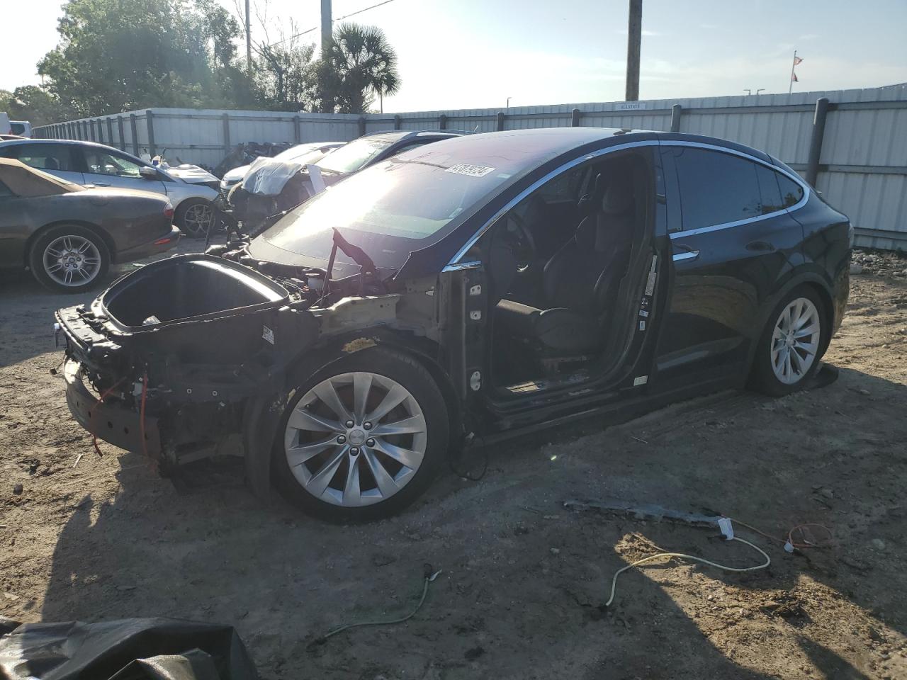 2018 Tesla Model X VIN: 5YJXCDE29JF128652 Lot: 47879724