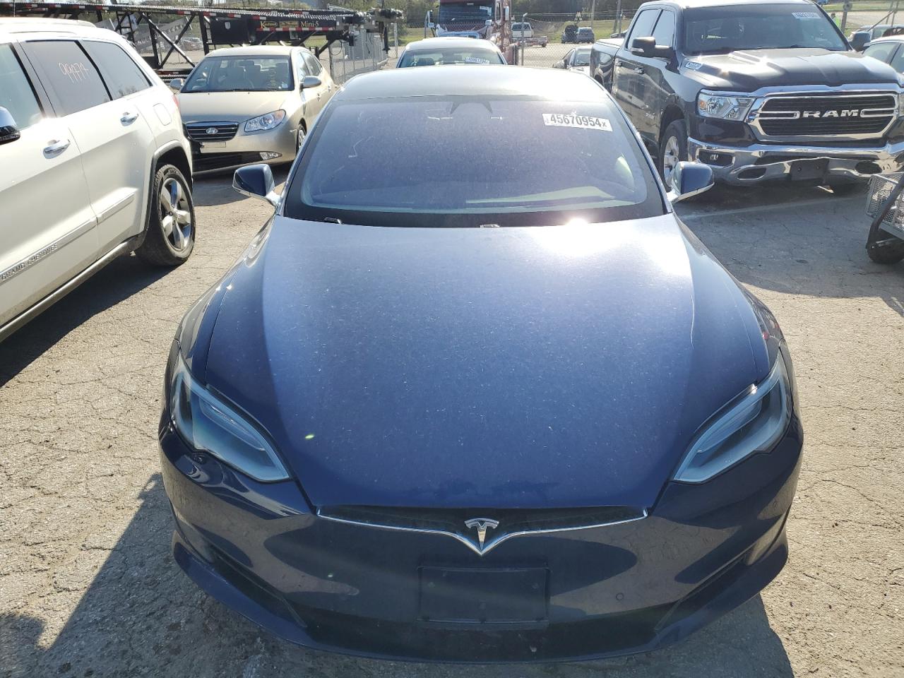 2017 Tesla Model S VIN: 5YJSA1E22HF209498 Lot: 45670954