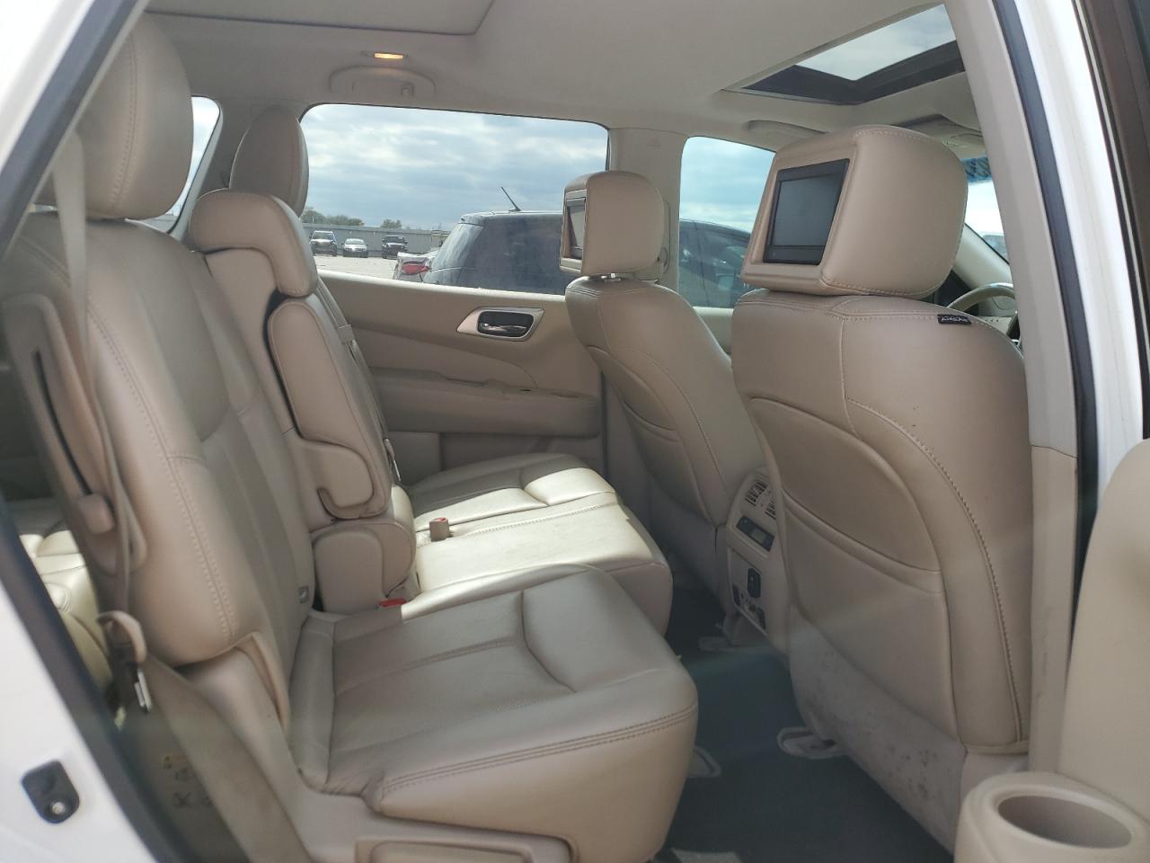 2014 Nissan Pathfinder S VIN: 5N1AR2MN3EC701063 Lot: 47793784