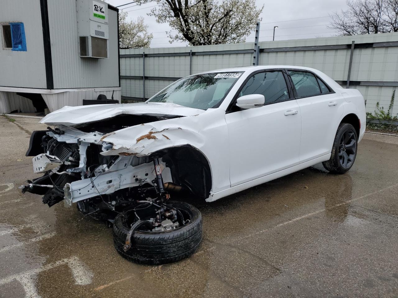 2023 Chrysler 300 S VIN: 2C3CCABG1PH585217 Lot: 48517334