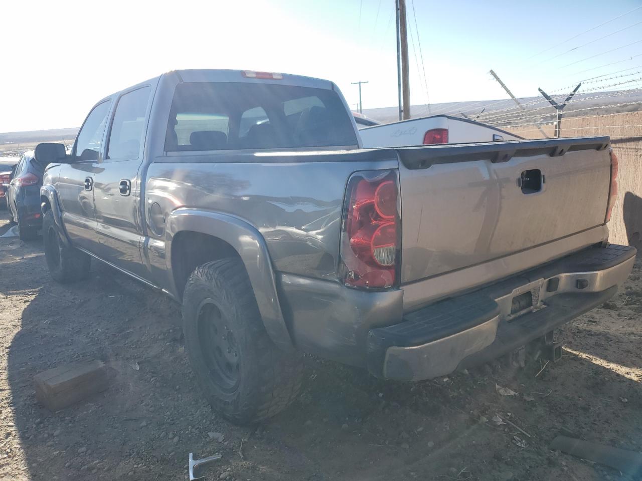 2006 Chevrolet Silverado K1500 VIN: 2GCEK13Z661353226 Lot: 44374494