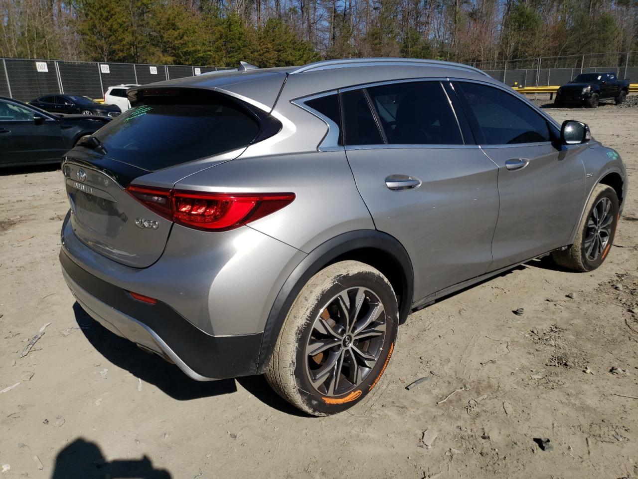 2017 Infiniti Qx30 Base VIN: SJKCH5CR3HA036118 Lot: 45669034