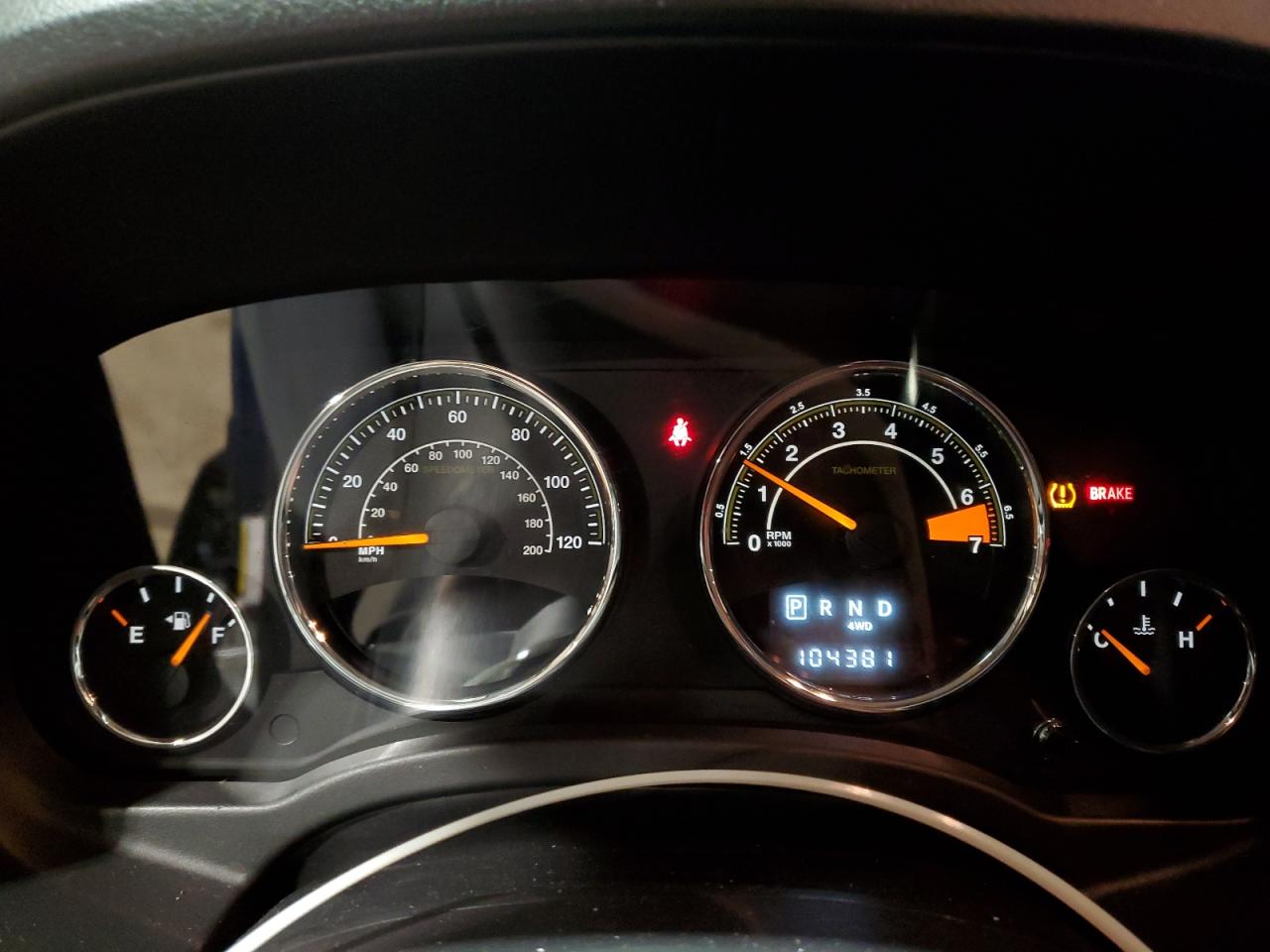 2016 Jeep Compass Latitude VIN: 1C4NJDEB9GD587855 Lot: 45882374