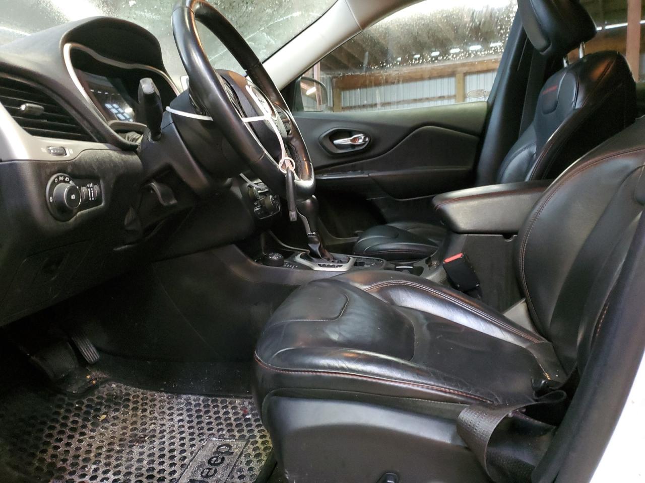 2015 Jeep Cherokee Trailhawk VIN: 1C4PJMBS1FW767198 Lot: 47786514