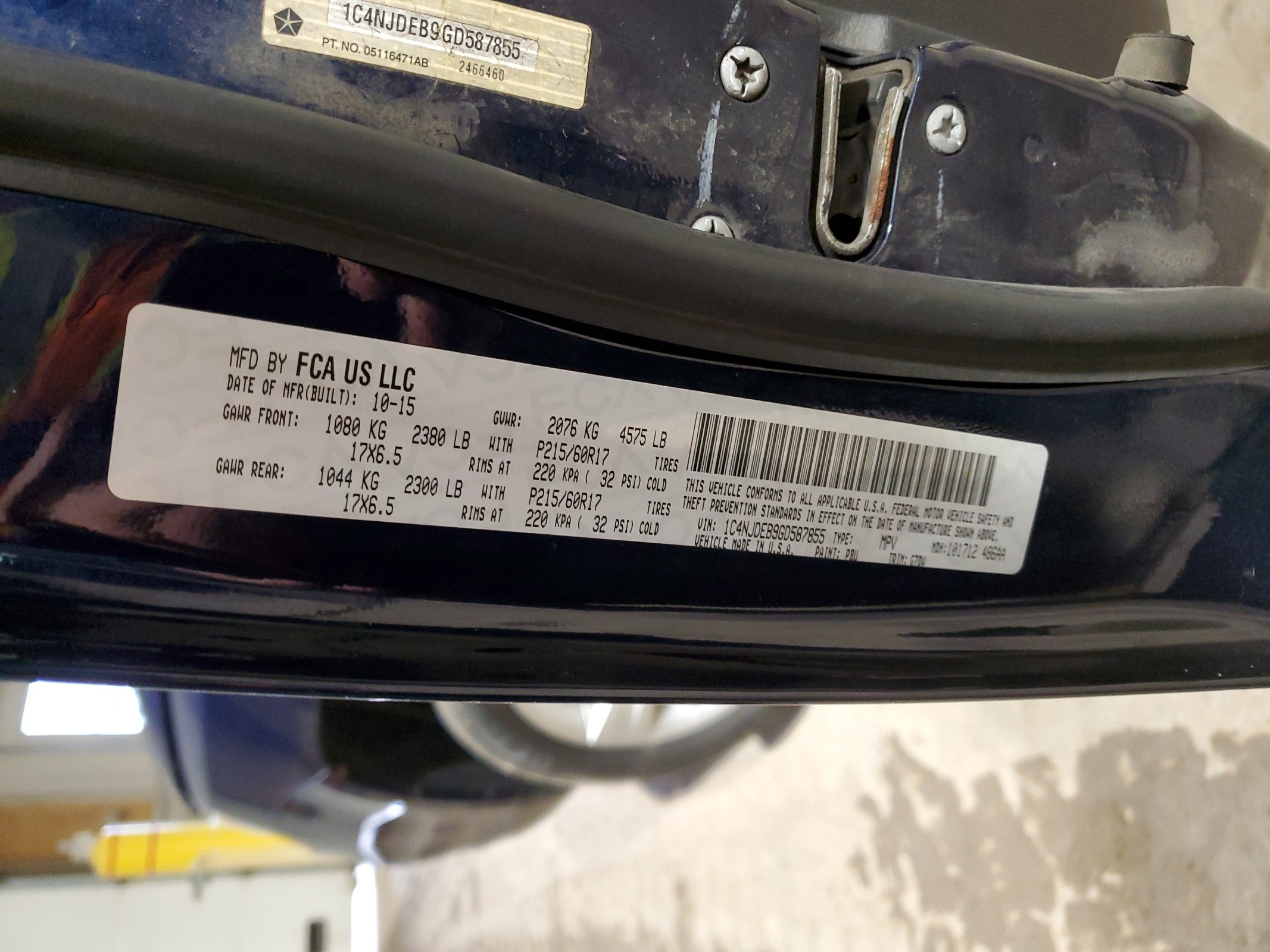 1C4NJDEB9GD587855 2016 Jeep Compass Latitude