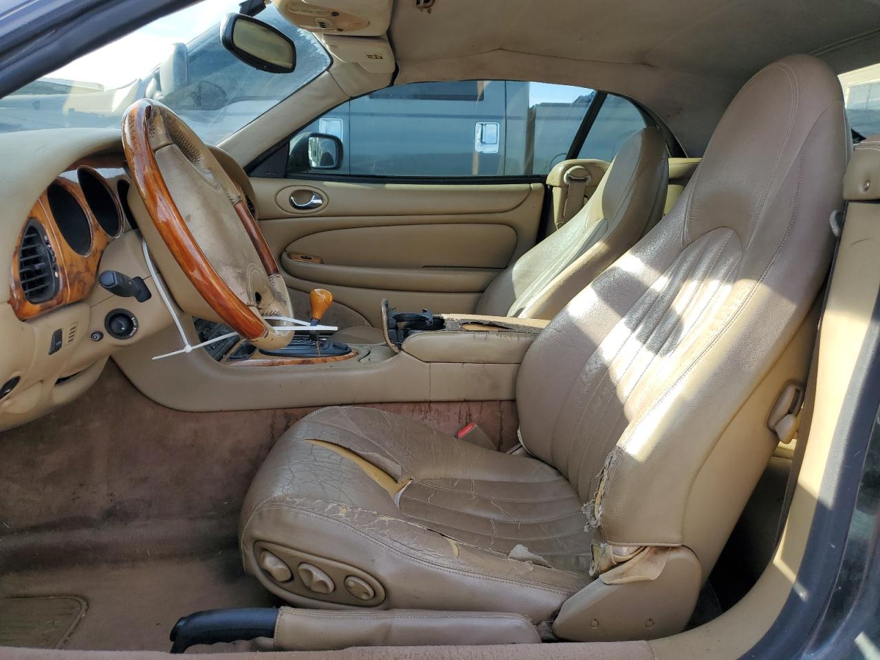 1997 Jaguar Xk8 VIN: SAJGX2749VC002352 Lot: 45891134