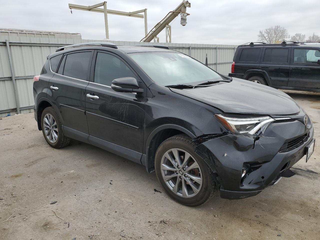 2017 Toyota Rav4 Limited VIN: 2T3DFREVXHW652673 Lot: 45640864