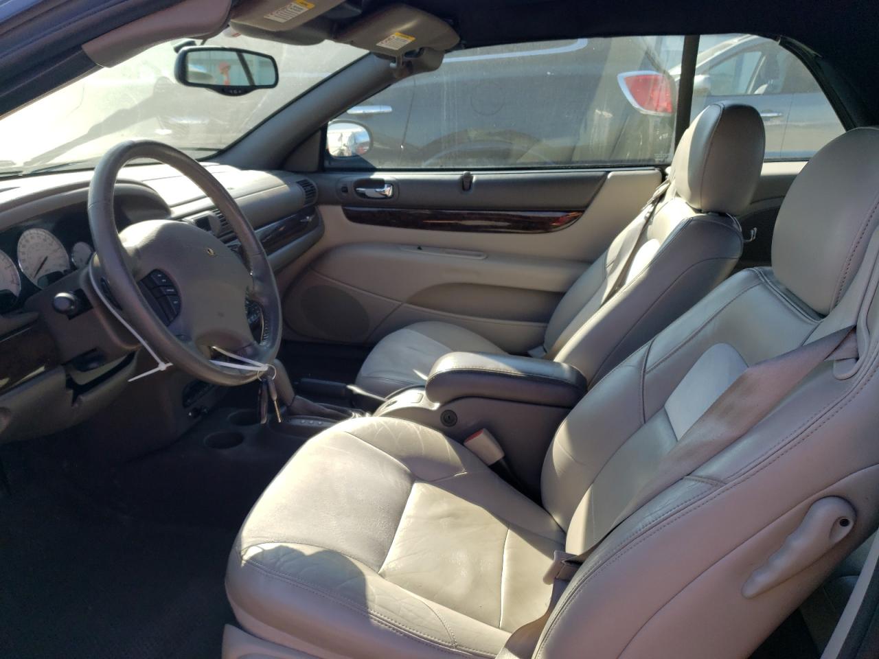 2004 Chrysler Sebring Limited VIN: 1C3EL65R14N153958 Lot: 47813024