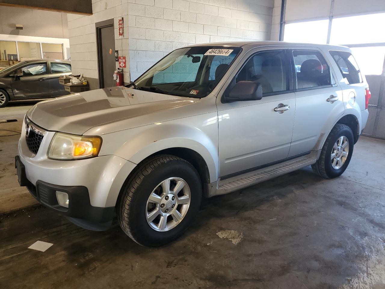 2010 Mazda Tribute I