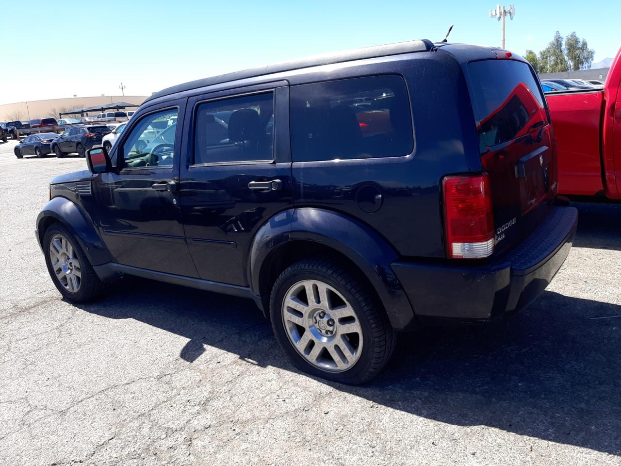 2011 Dodge Nitro - Image 2