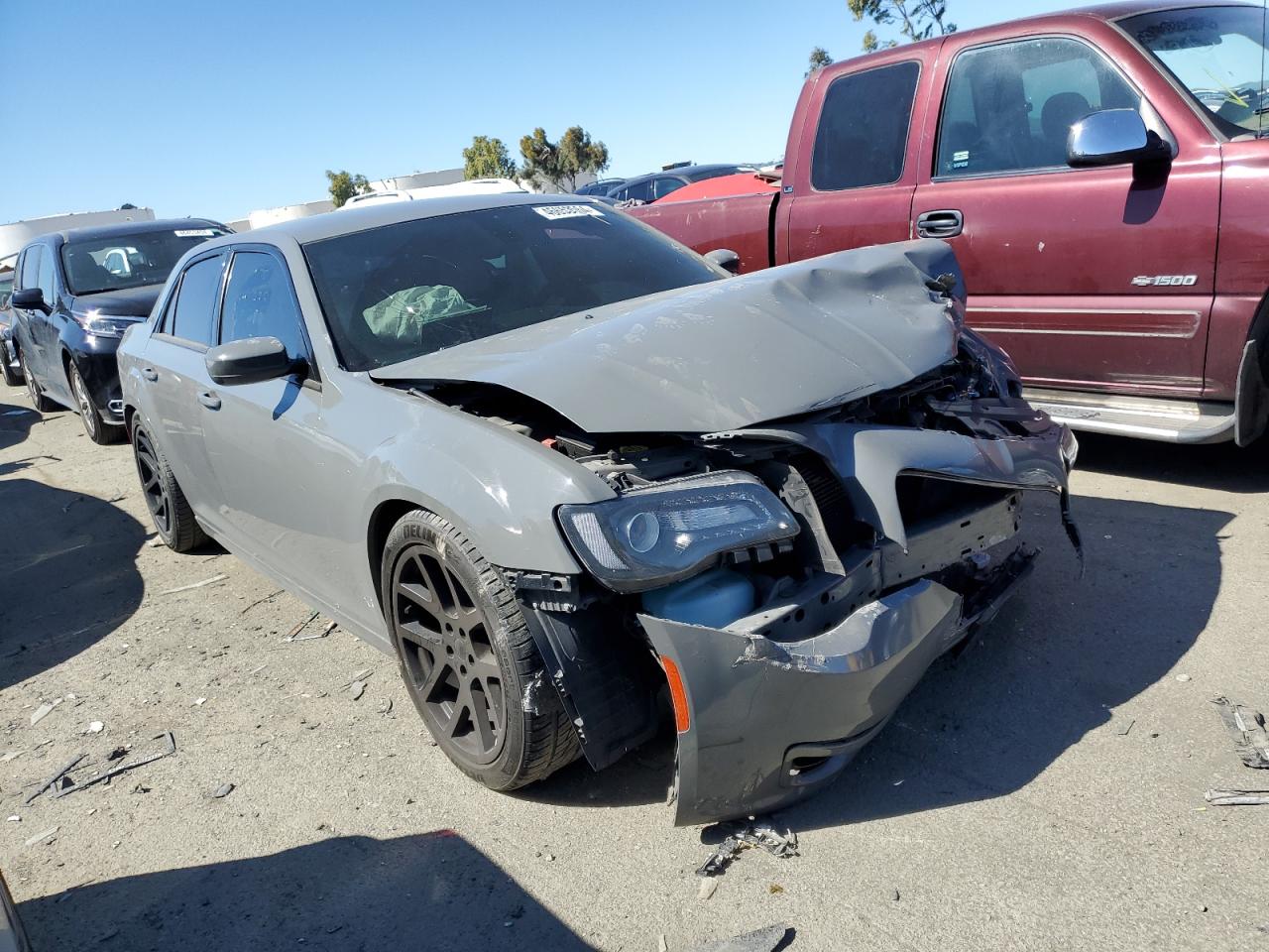 2017 Chrysler 300 - Image 4