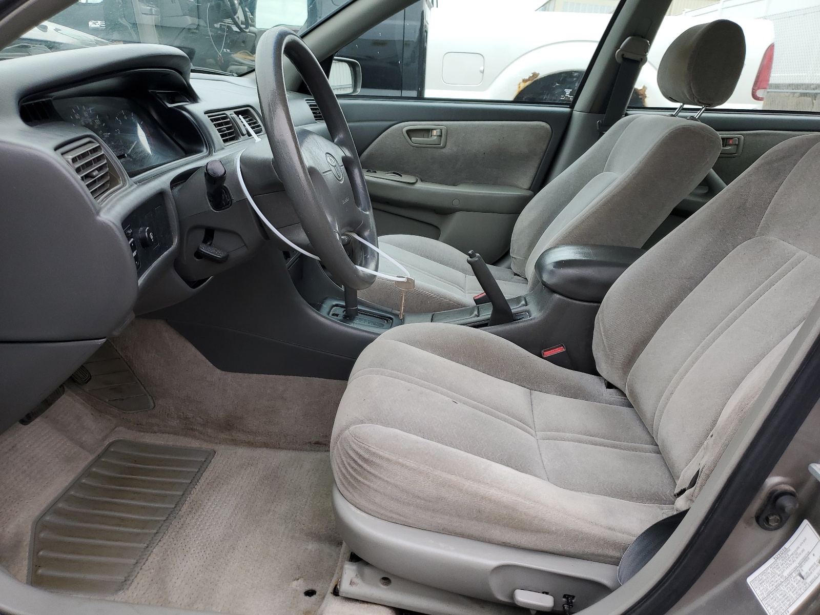 4T1BG22K5XU534835 1999 Toyota Camry Ce