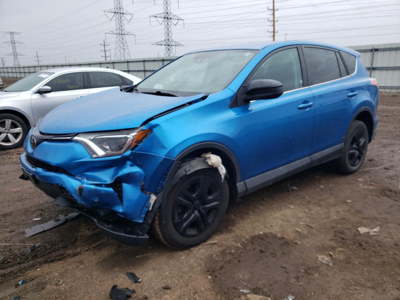 2T3ZFREV1JW505265 2018 Toyota Rav4 Le