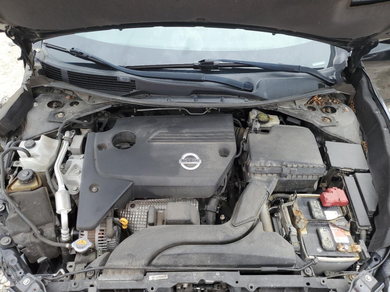2015 Nissan Altima - Image 11