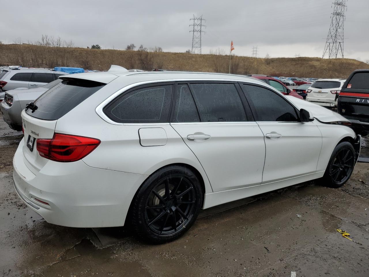 WBA8J1C39HA018978 2017 BMW 328 D xDrive