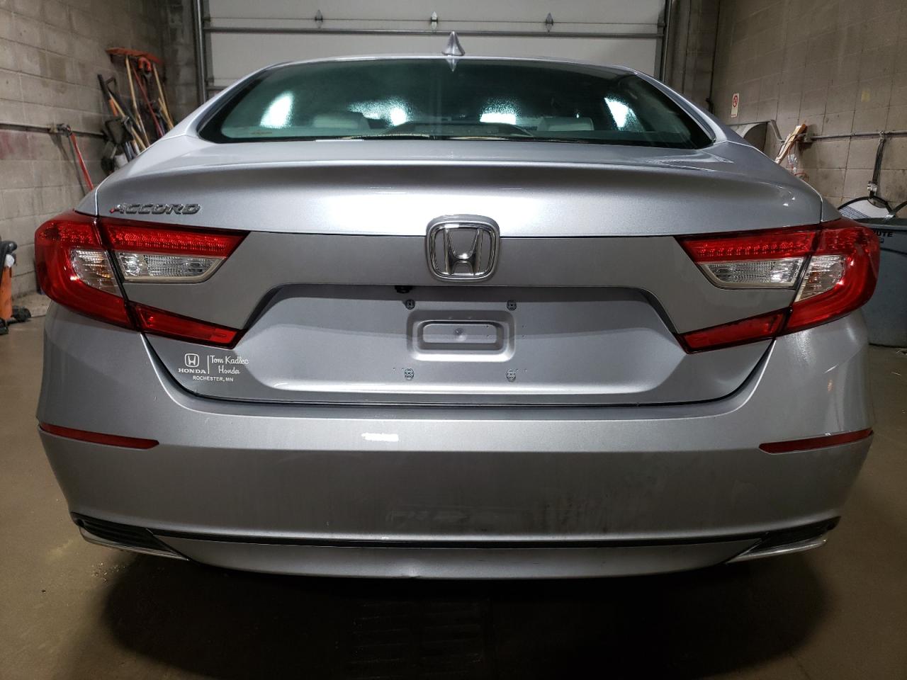 2020 Honda Accord Lx VIN: 1HGCV1F11LA068862 Lot: 38959734