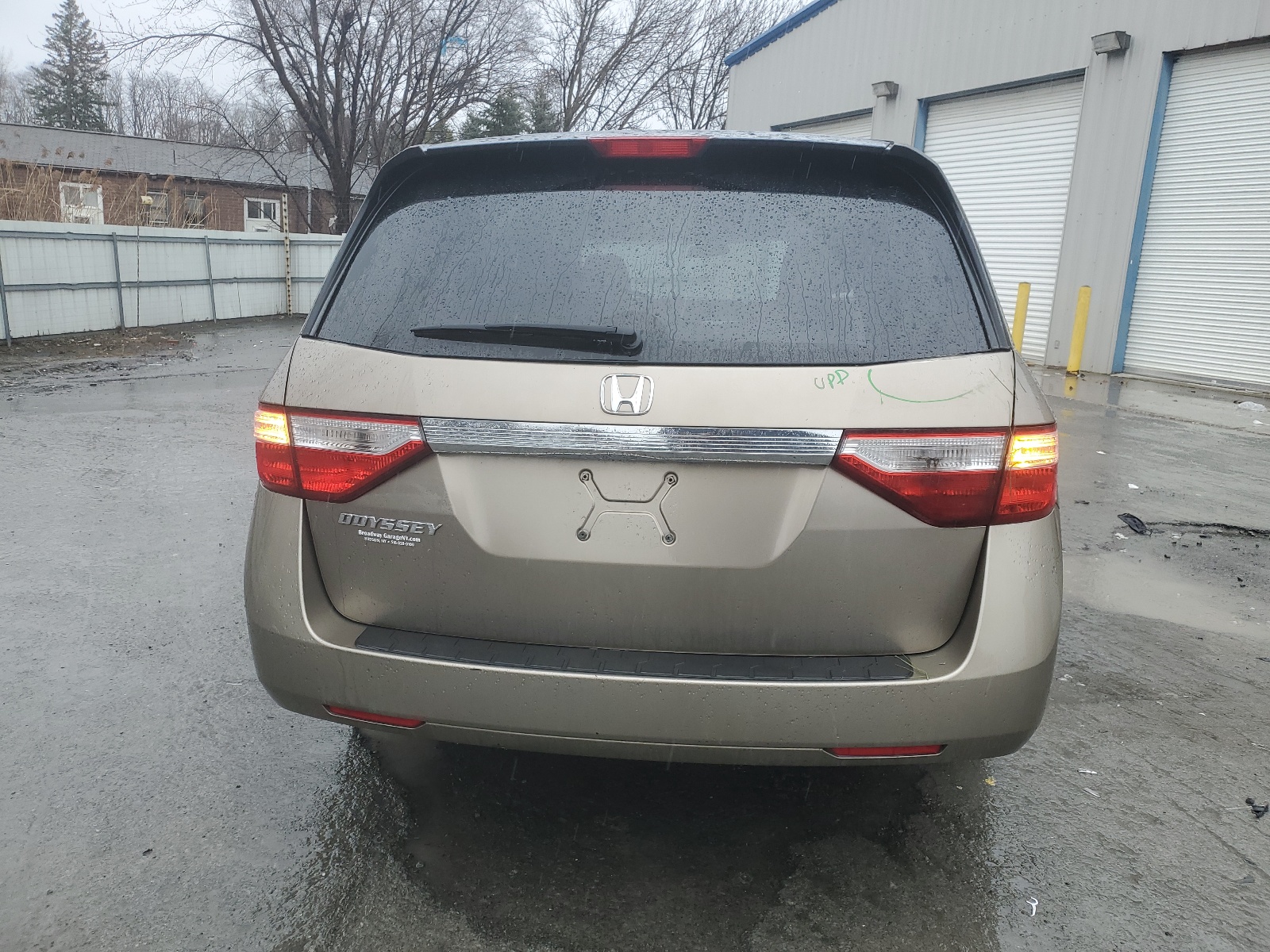 5FNRL5H28BB050134 2011 Honda Odyssey Lx