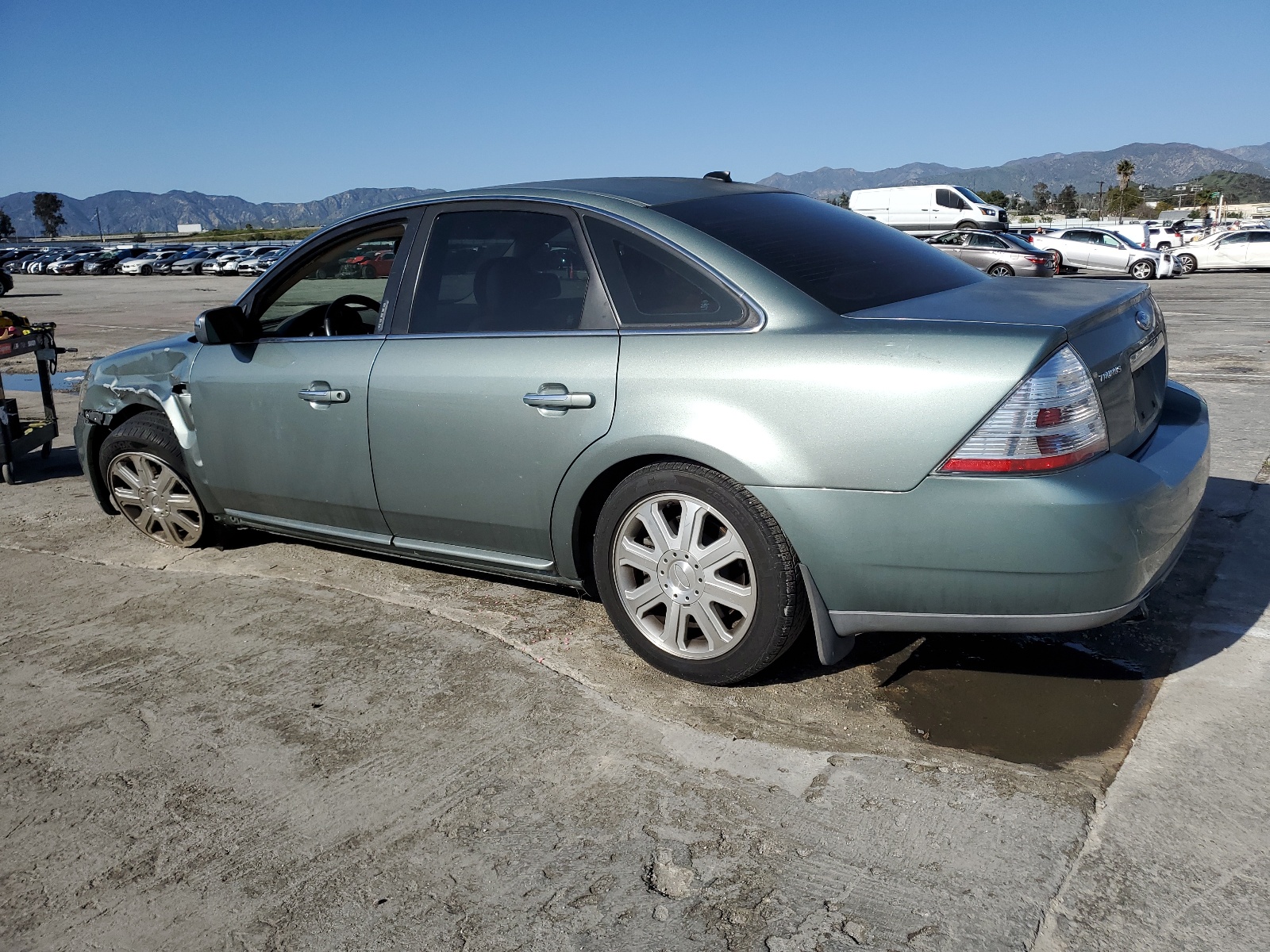 1FAHP25W18G117523 2008 Ford Taurus Limited