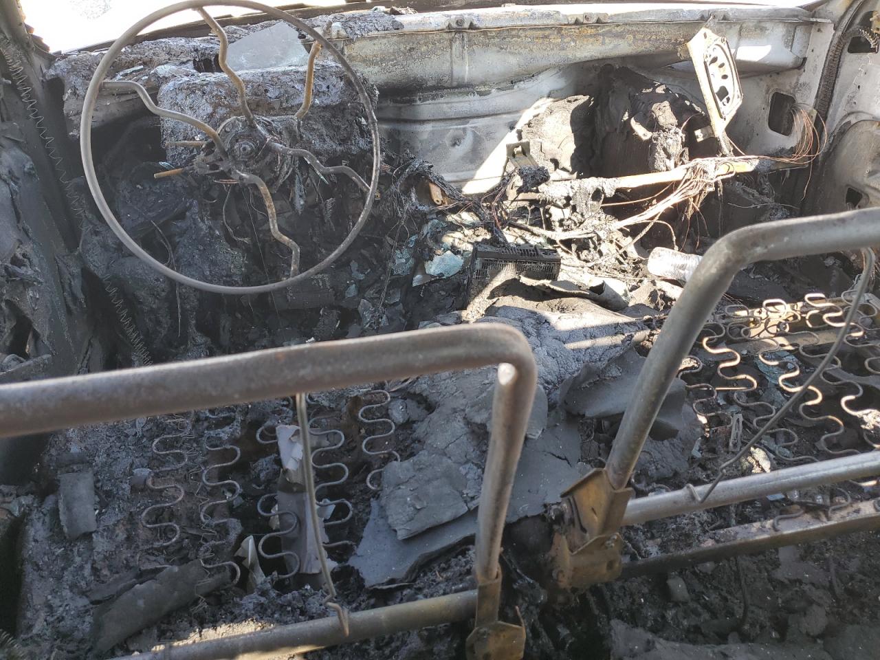 1990 Chevrolet Gmt-400 C3500 VIN: 2GCHC39N2L1178477 Lot: 48240104