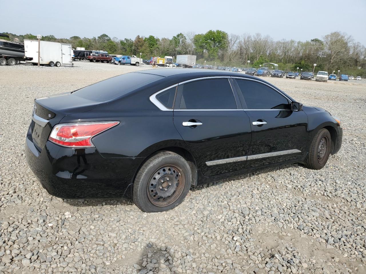 2015 Nissan Altima - Image 3