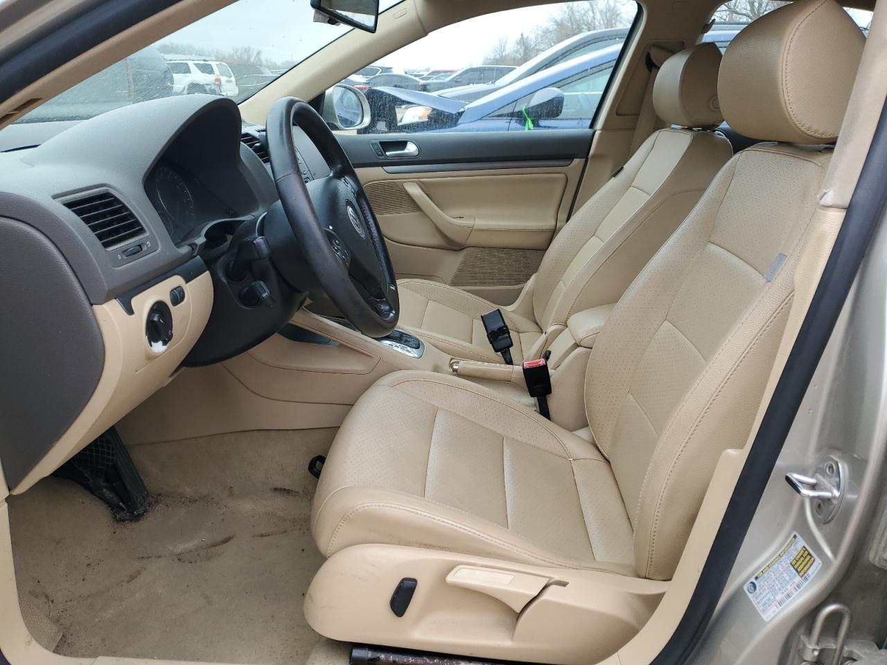 2006 Volkswagen Jetta 2.0T VIN: 3VWAJ71K56M642923 Lot: 44745304