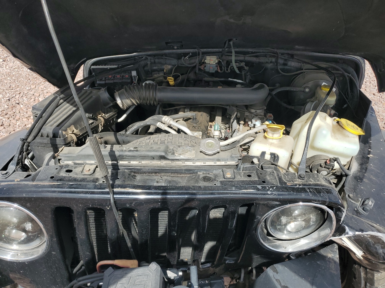 1J4FA64S35P343898 2005 Jeep Wrangler / Tj Unlimited Rubicon