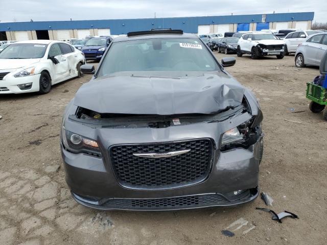  CHRYSLER 300 2018 Charcoal