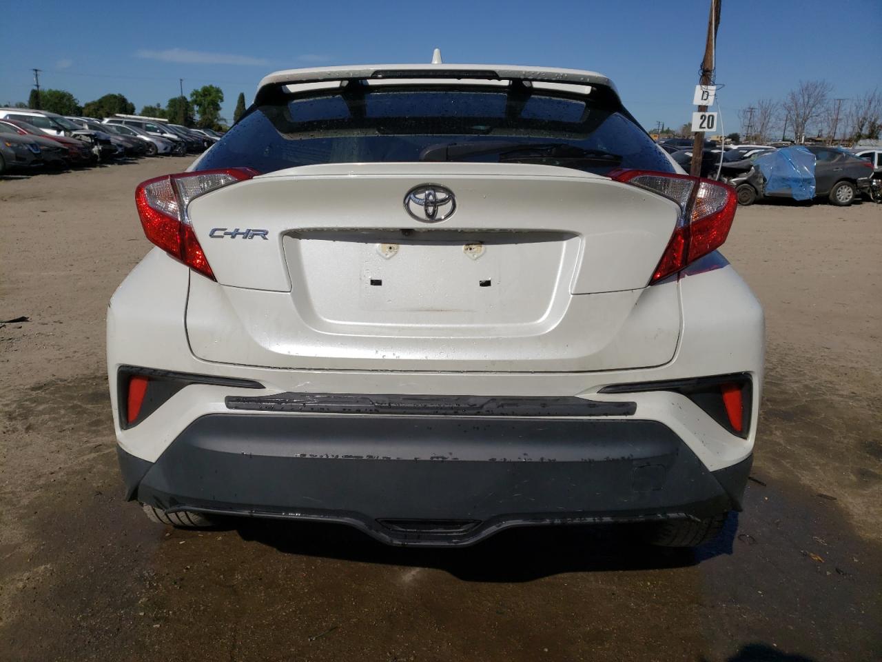 JTNKHMBX8L1084663 2020 Toyota C-Hr Xle