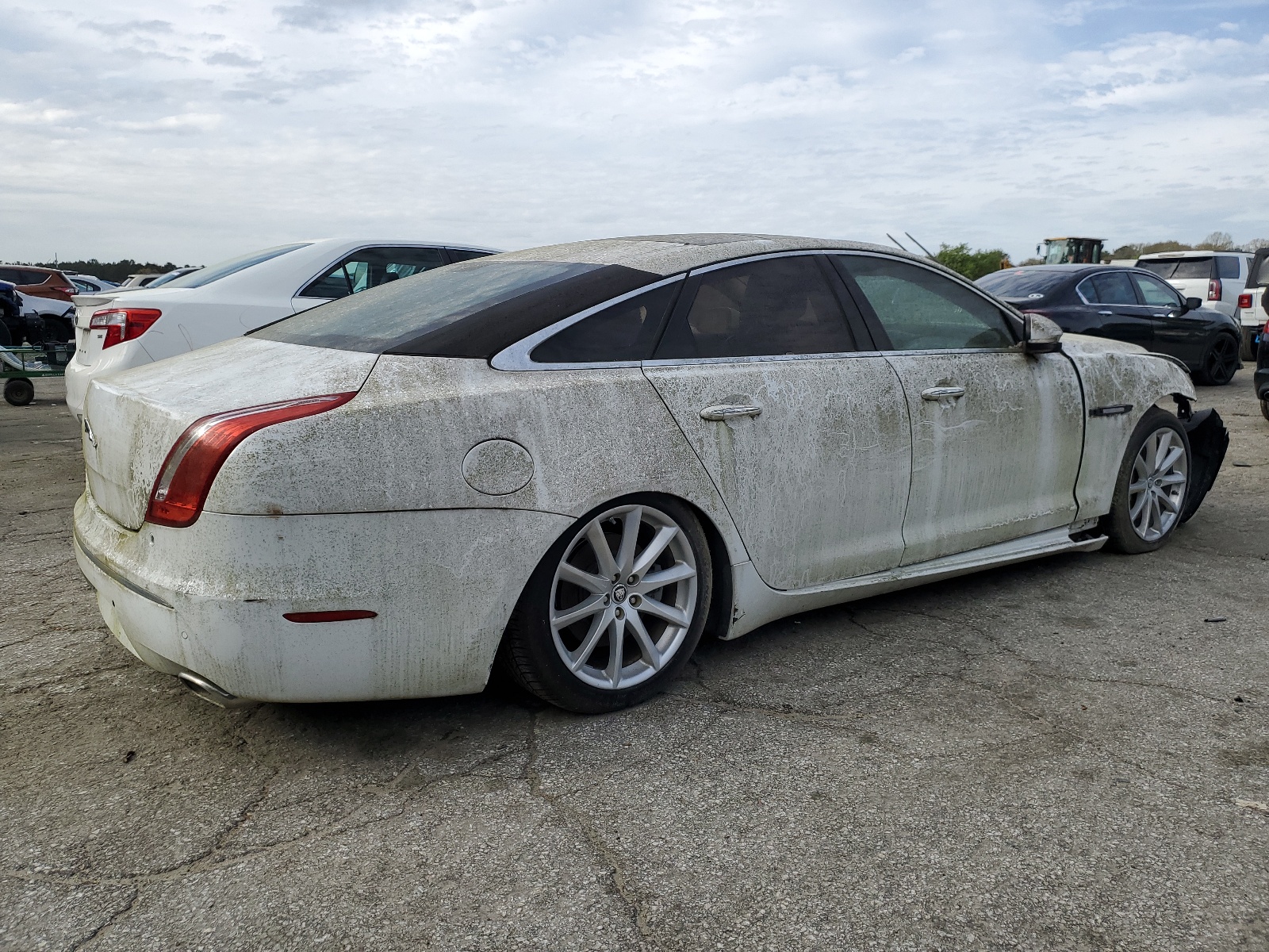 2012 Jaguar Xj vin: SAJWA1CB9CLV33821