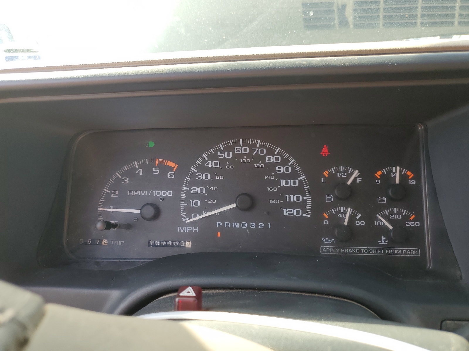 1GKEK63R0YR207061 2000 GMC Denali