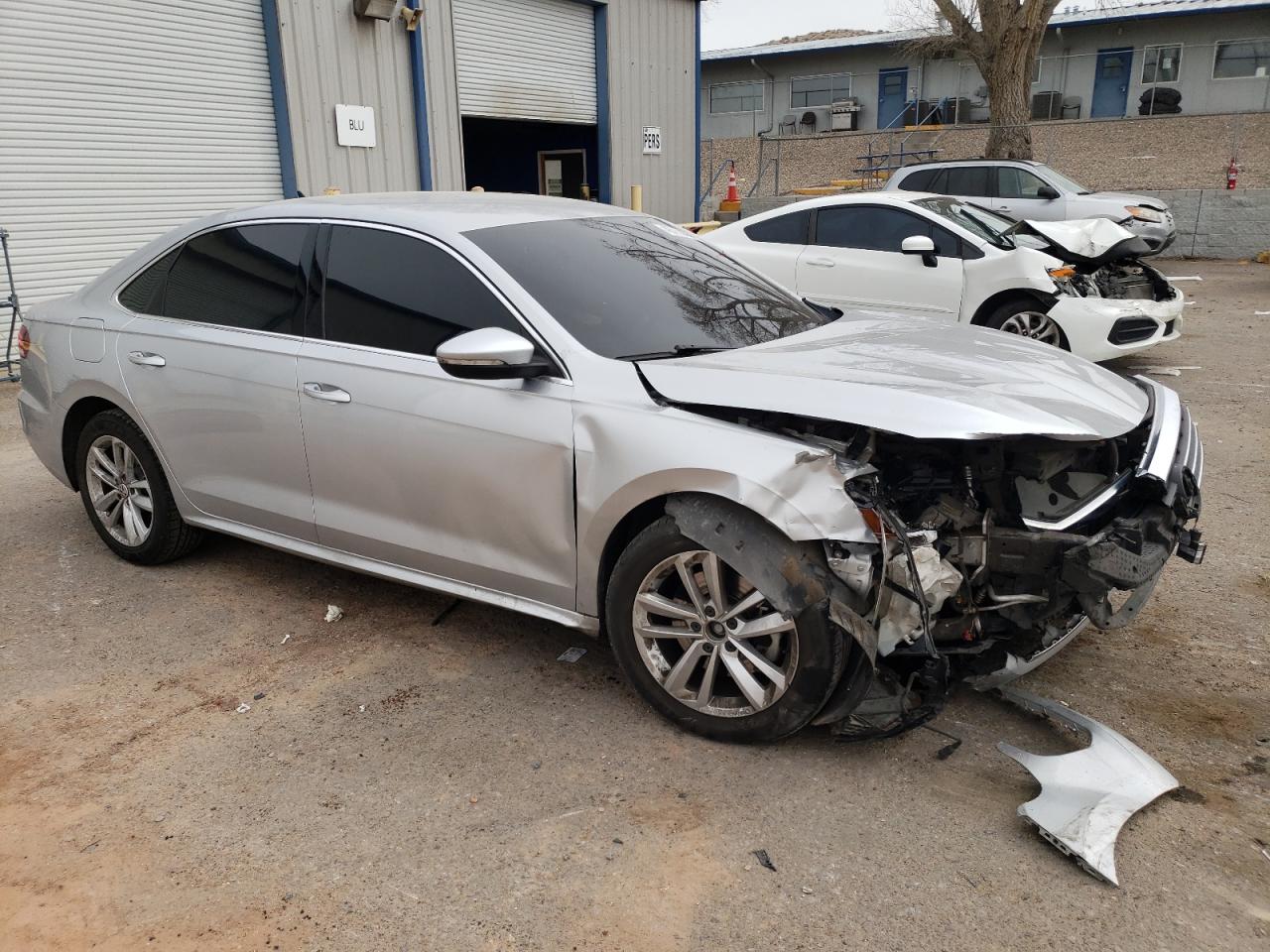 2020 Volkswagen Passat Se VIN: 1VWSA7A35LC025807 Lot: 45750354