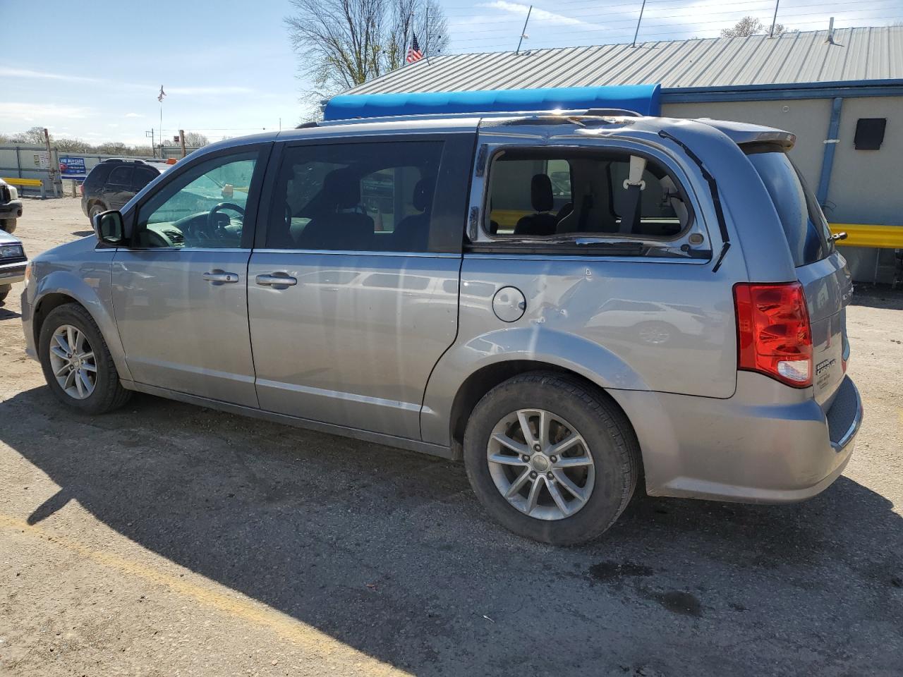 2C4RDGCG2KR695037 2019 Dodge Grand Caravan Sxt