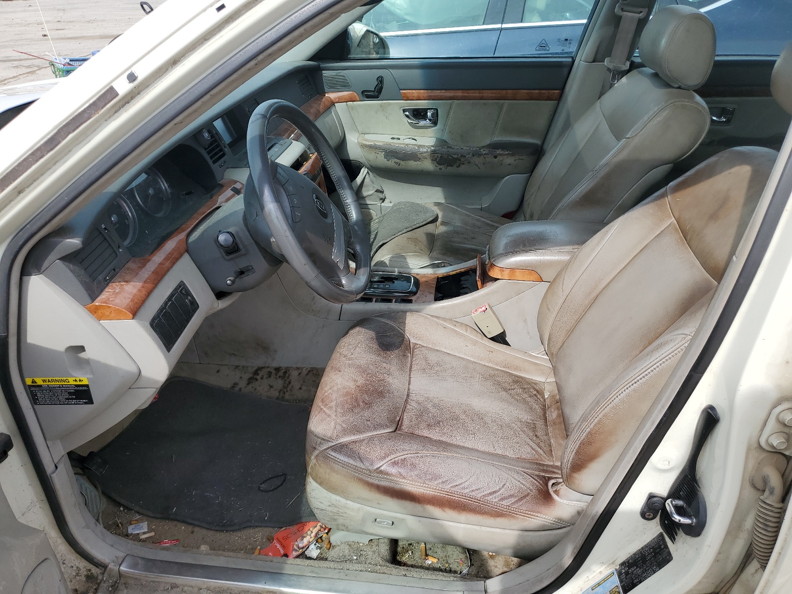 KNALD124645045764 2004 Kia Amanti