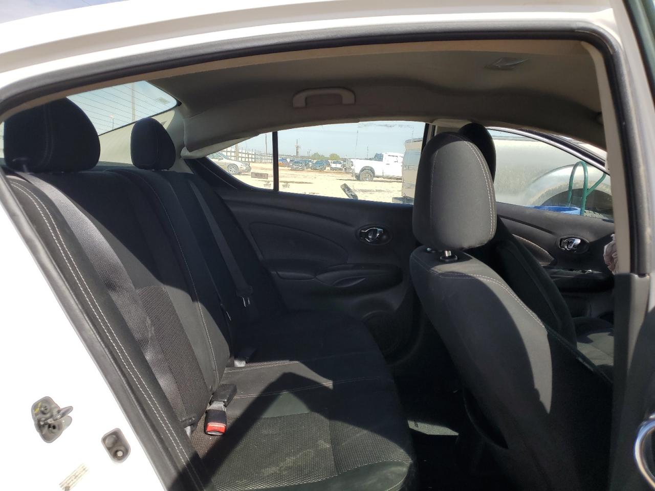 2018 Nissan Versa S VIN: 3N1CN7AP9JL819390 Lot: 47408314