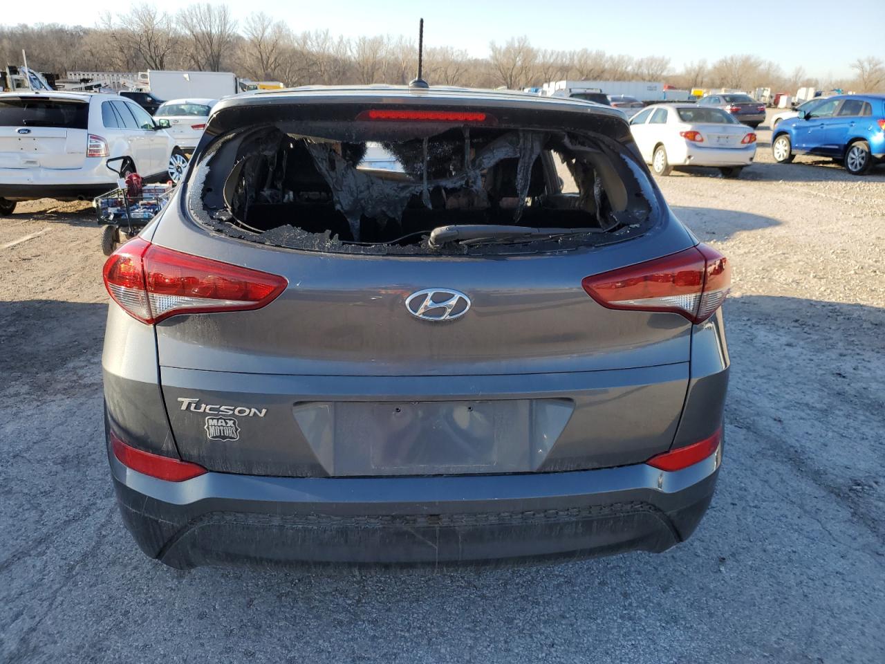 2017 Hyundai Tucson Se VIN: KM8J23A49HU328213 Lot: 45828064