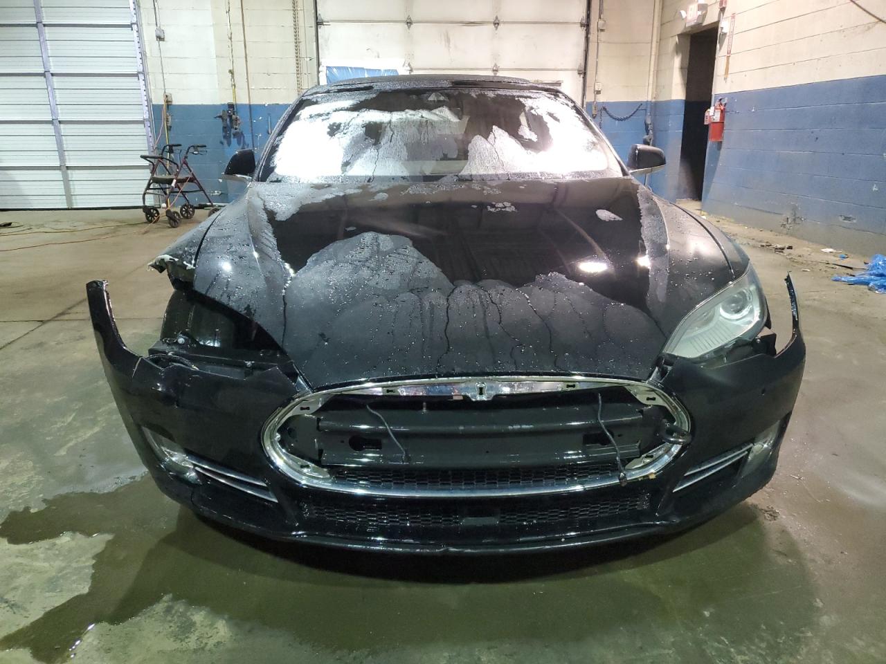 5YJSA1E22FF103257 2015 Tesla Model S