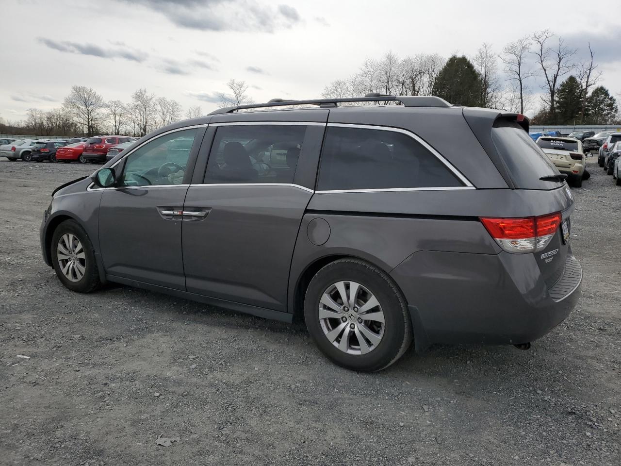 5FNRL5H68FB060252 2015 Honda Odyssey Exl