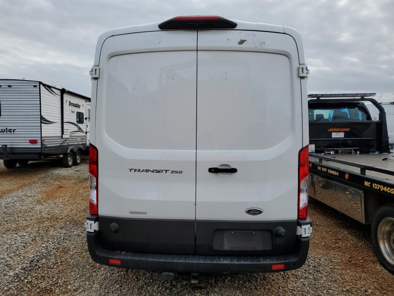 2020 Ford Transit T-250 VIN: 1FTBR1CG7LKB65615 Lot: 65626853