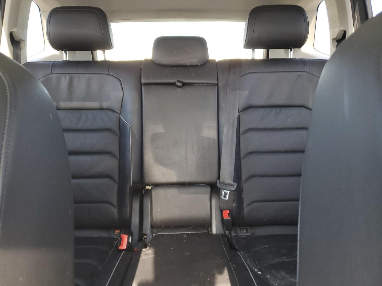 2018 Volkswagen Tiguan Sel Premium VIN: 3VV4B7AXXJM005125 Lot: 46919104