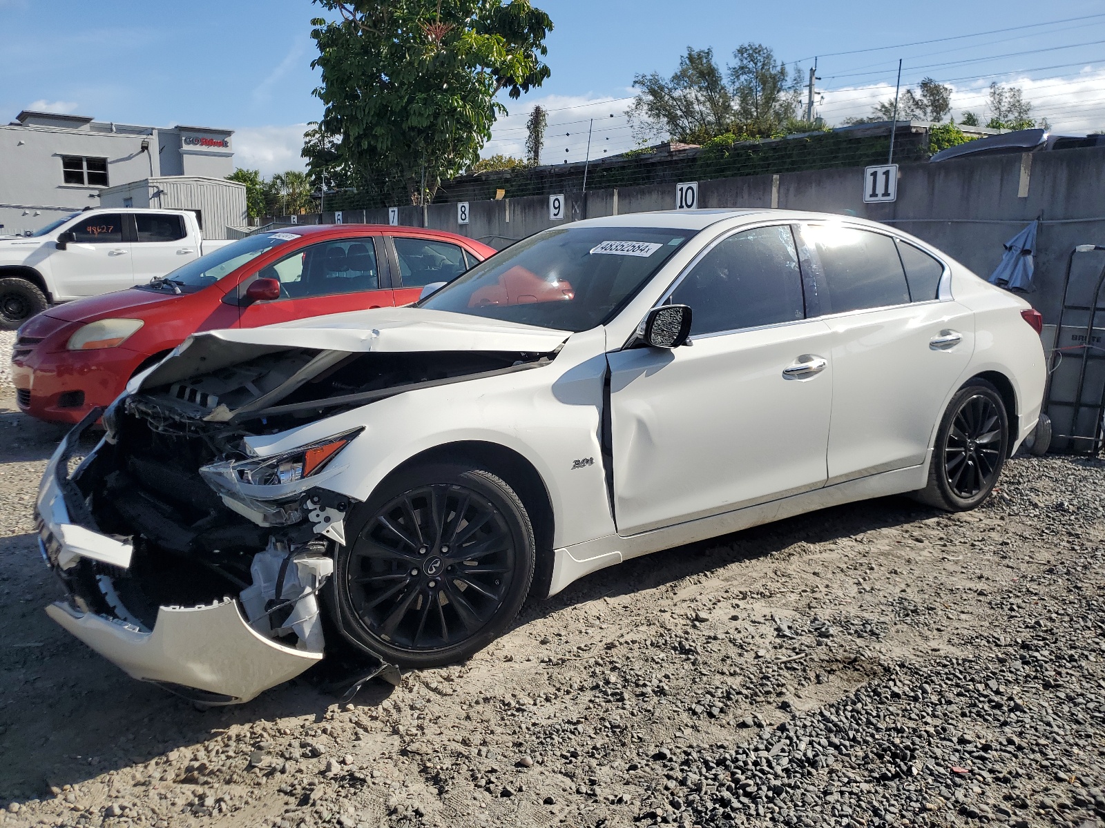 2019 Infiniti Q50 Luxe vin: JN1EV7AP4KM514282