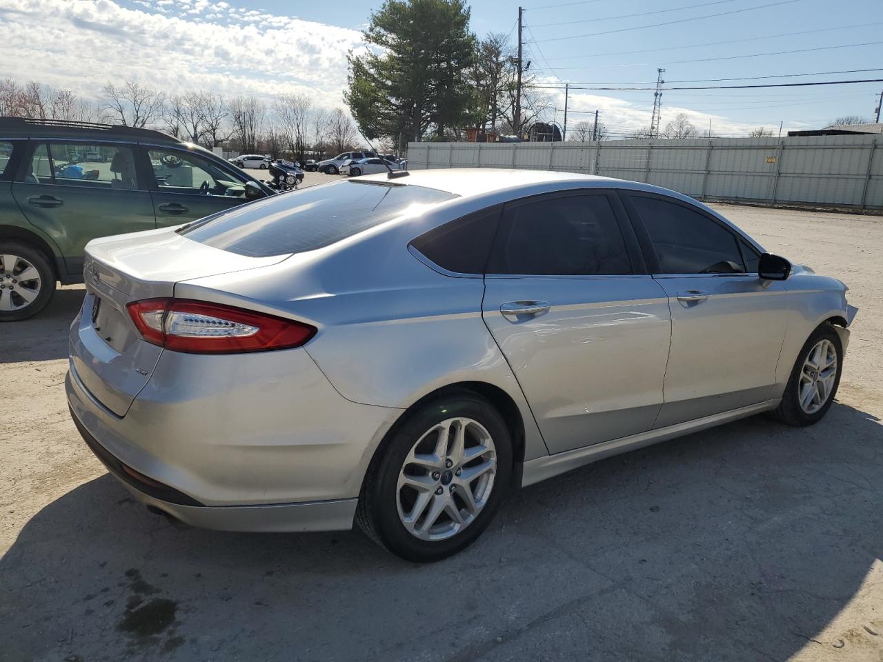 2015 Ford Fusion Se VIN: 3FA6P0H70FR135615 Lot: 47878444