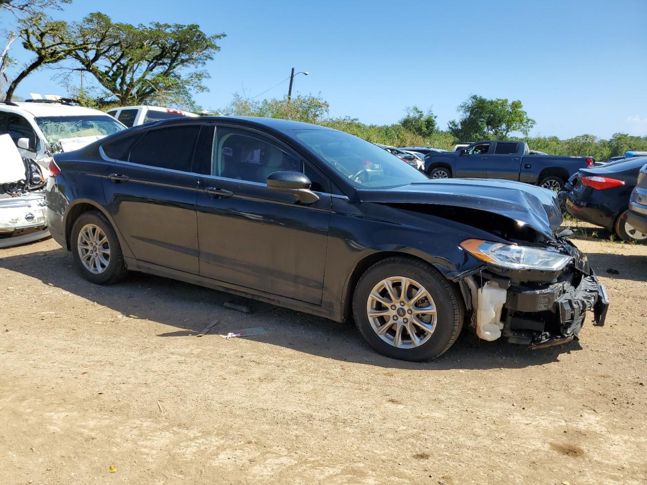 2017 Ford Fusion S VIN: 3FA6P0G72HR294110 Lot: 45399024