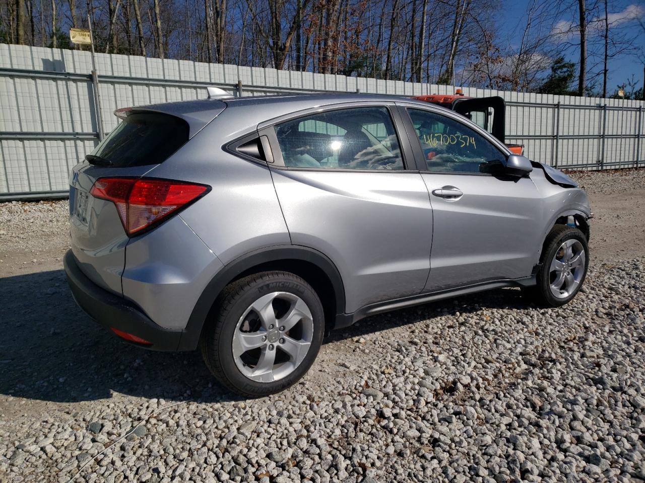 2018 Honda Hr-V Lx VIN: 3CZRU5H38JM722820 Lot: 46700374