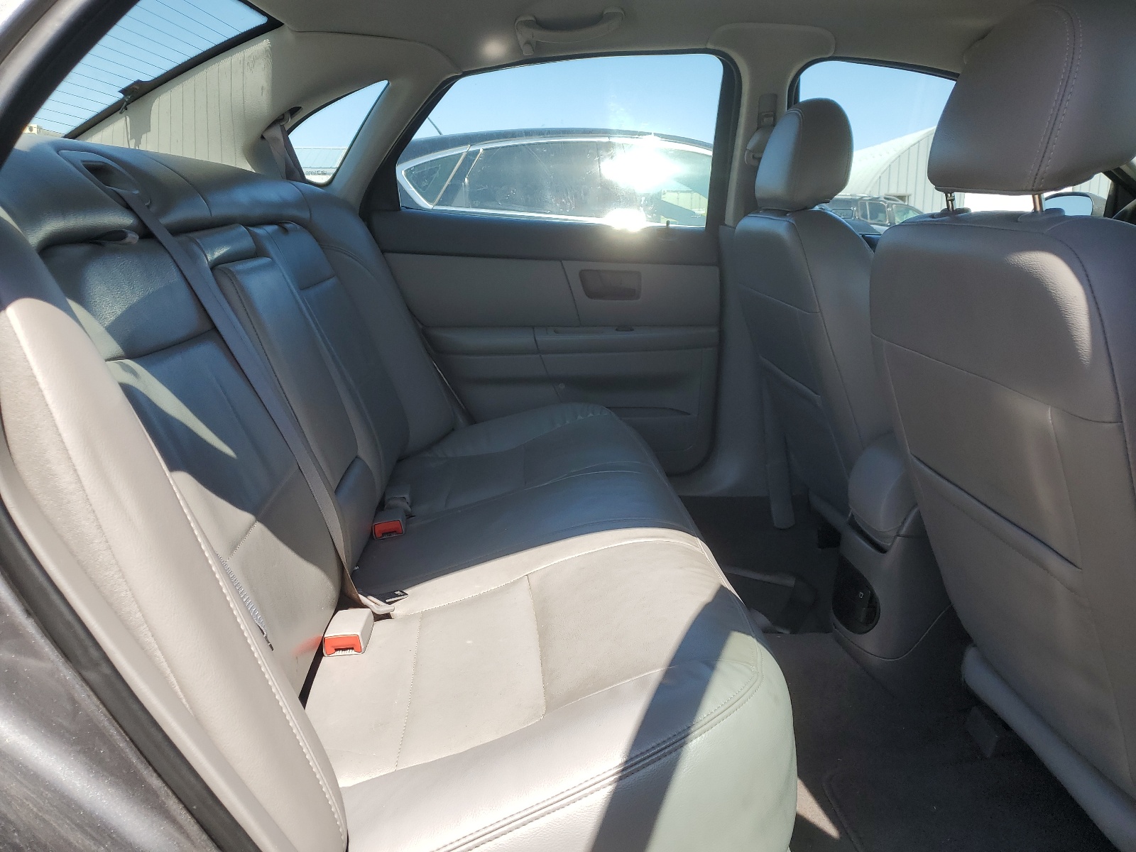 1FAFP55UX4G177740 2004 Ford Taurus Ses