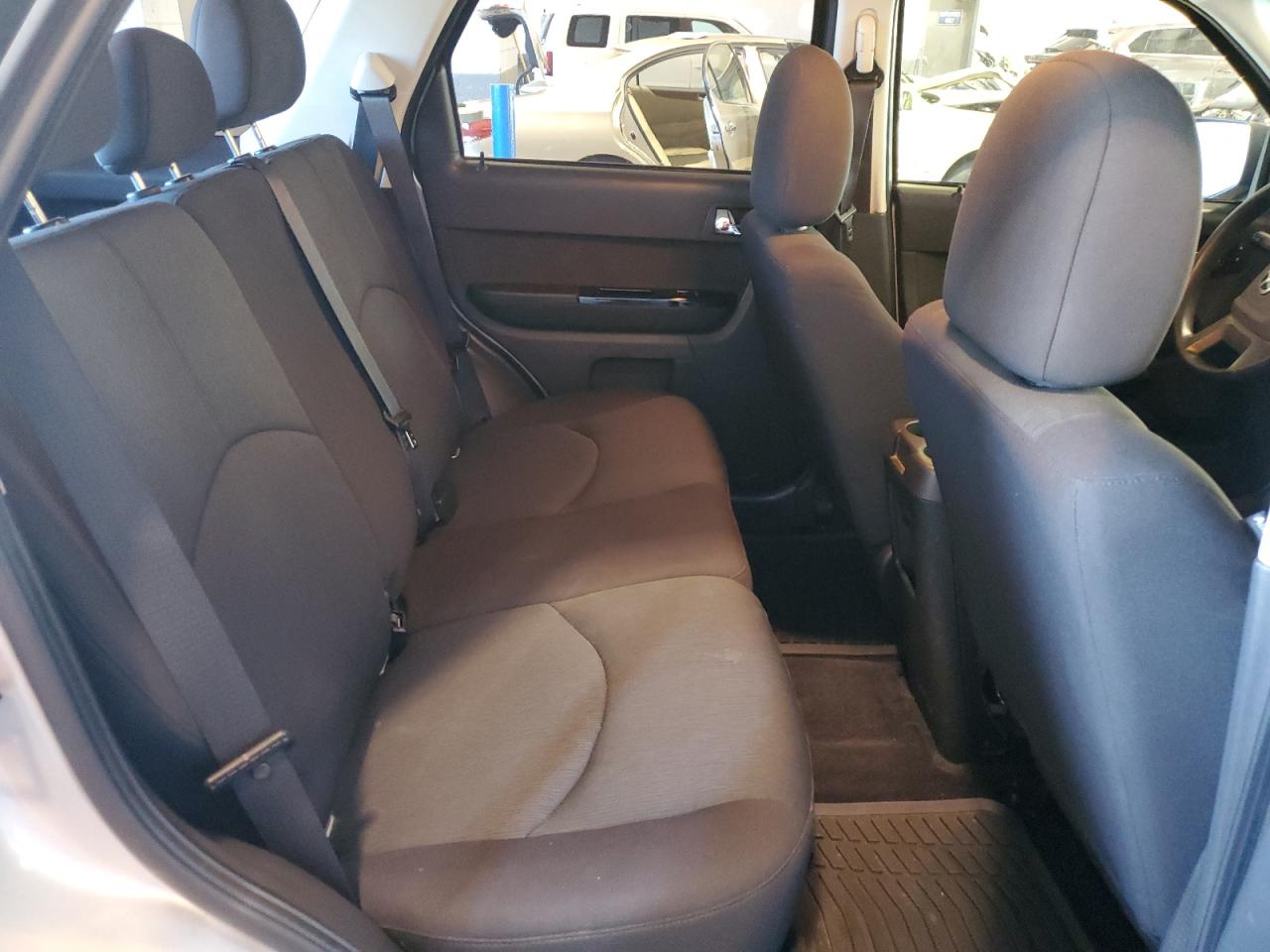 2010 Mazda Tribute I VIN: 4F2CY0C70AKM03545 Lot: 46426684
