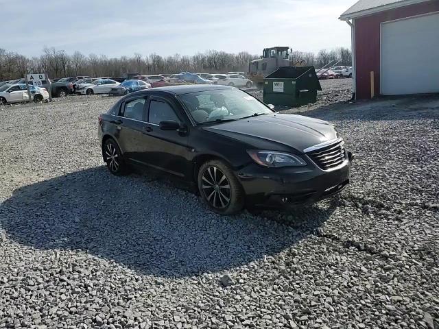 2013 Chrysler 200 Touring VIN: 1C3CCBBG8DN706575 Lot: 45523364