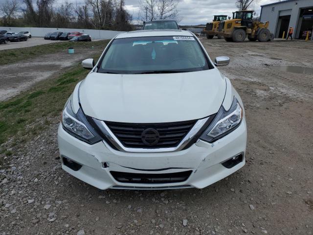  NISSAN ALTIMA 2017 Белый