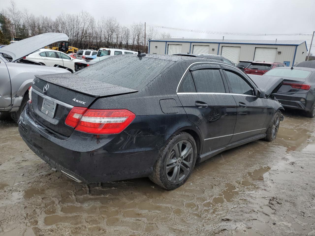 WDDHF8HB1BA497598 2011 Mercedes-Benz E 350 4Matic