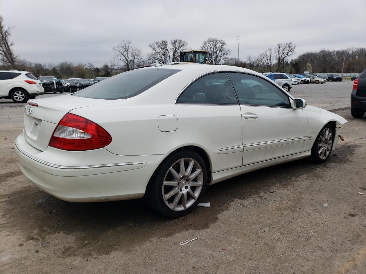 WDBTJ56H87F223011 2007 Mercedes-Benz Clk 350